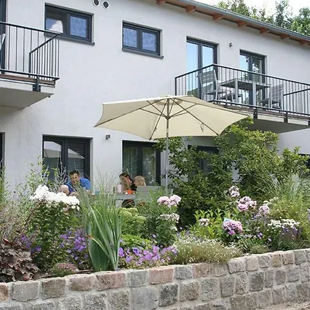 Appartement Barrierefreie Fewo Auf Dem Gutshof Langerwisch